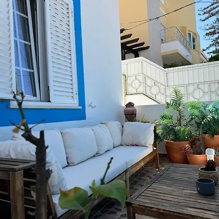 Maison A La